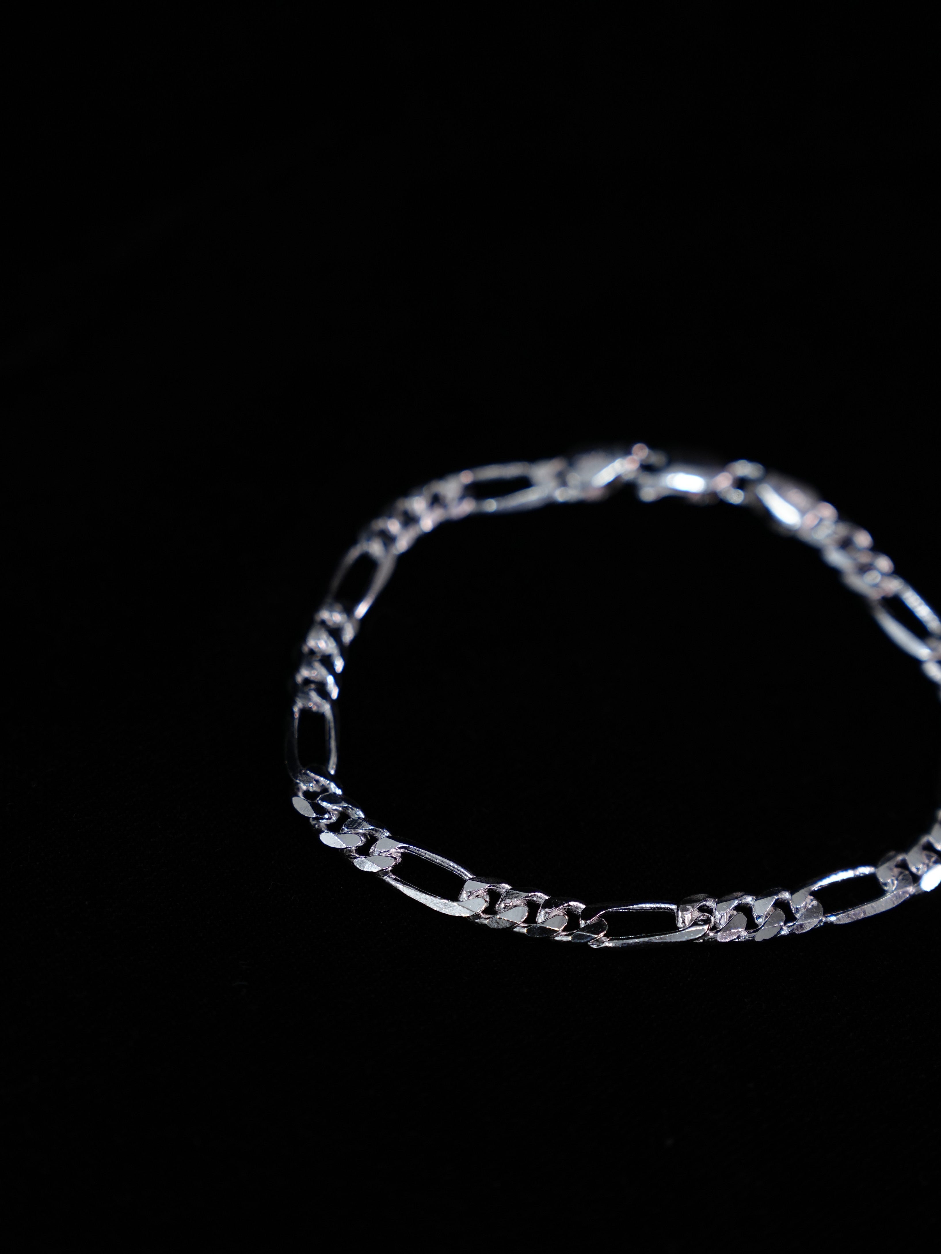 Figaro Chain Bracelet.